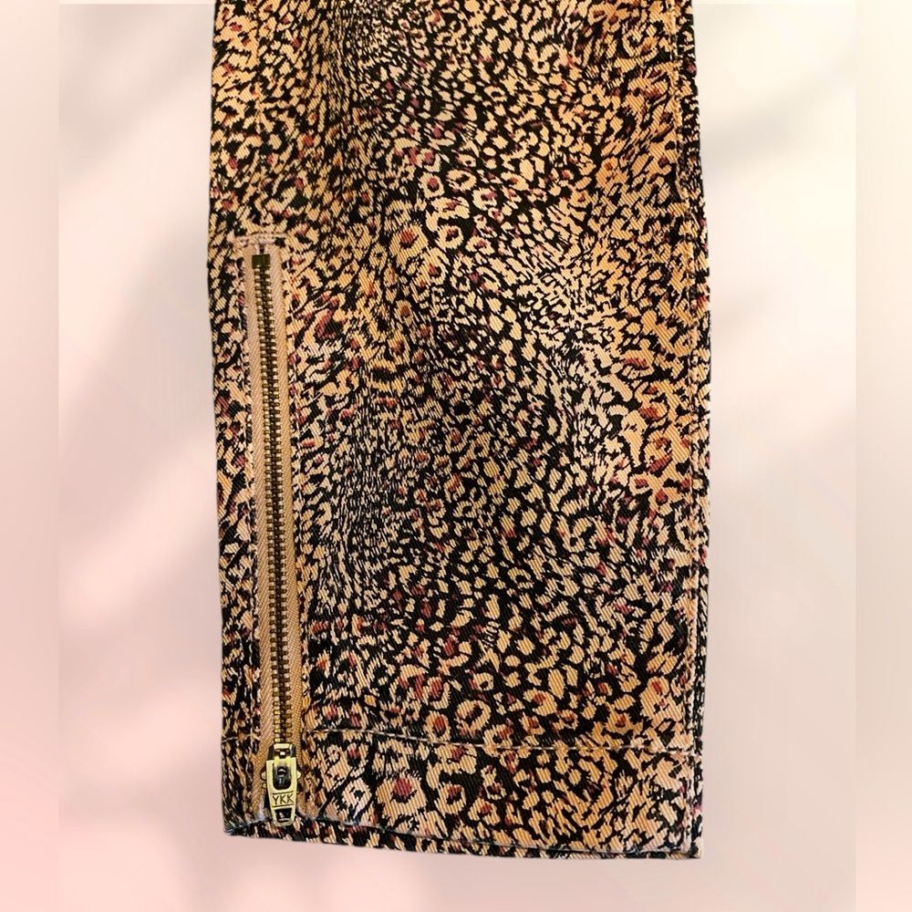 Free People | Joie Park skinny cargo jeans black & pink animal print NWT size 27 - Picture 10 of 11
